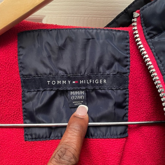 Boys jacket, Tommy Hilfiger, good condition Sz 12/14 - Picture 4 of 5